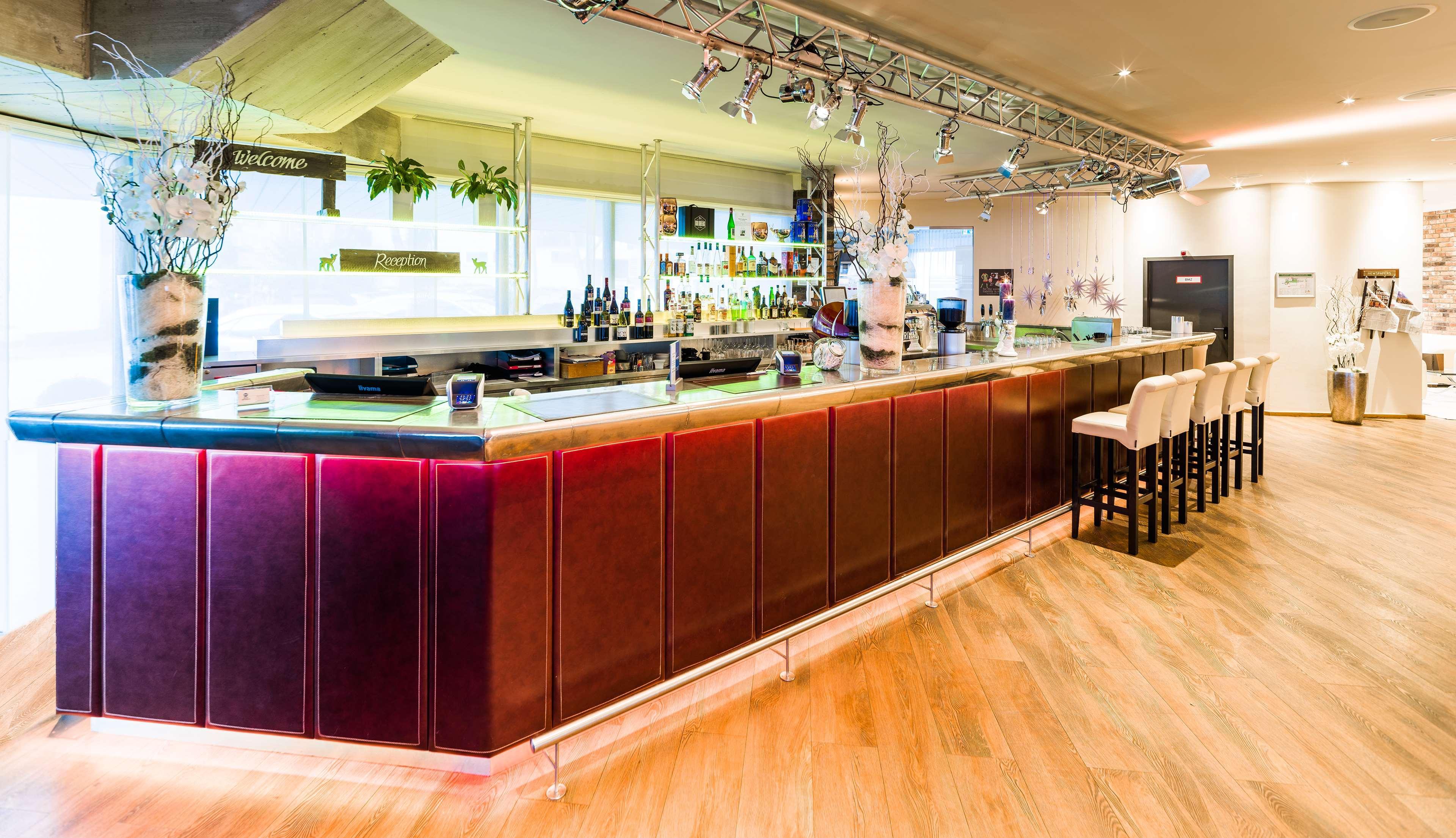 Western Hotel 4*